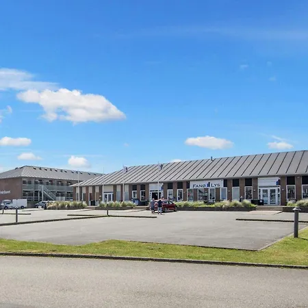 Semesterbostad 4 Person In *