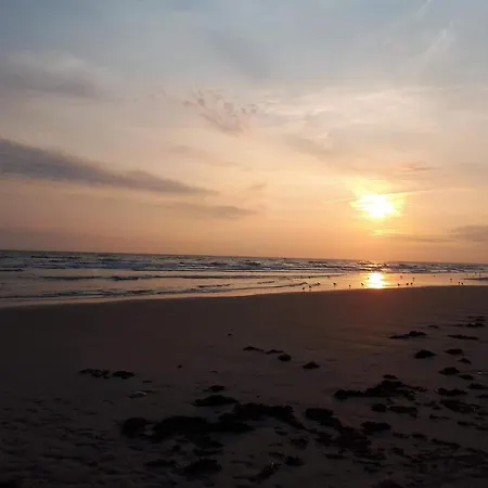 بيت للعطل 4 Person In